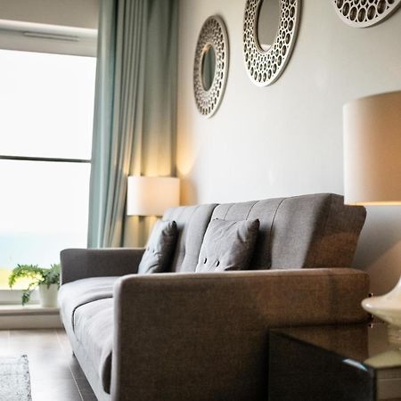 Stunning Sea Views, Luxury Apartment Beaches & Restaurants Are A Short Walk Away New Quay Buitenkant foto
