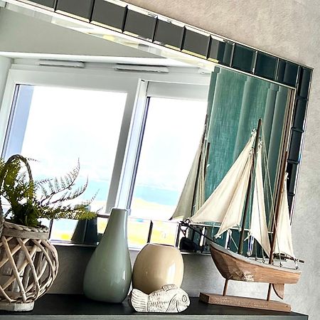 Stunning Sea Views, Luxury Apartment Beaches & Restaurants Are A Short Walk Away New Quay Buitenkant foto